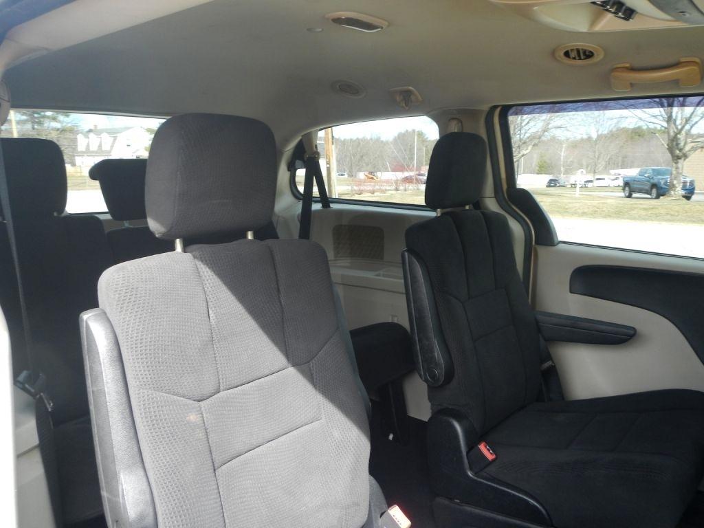 Dodge Grand Caravan SXT 2013