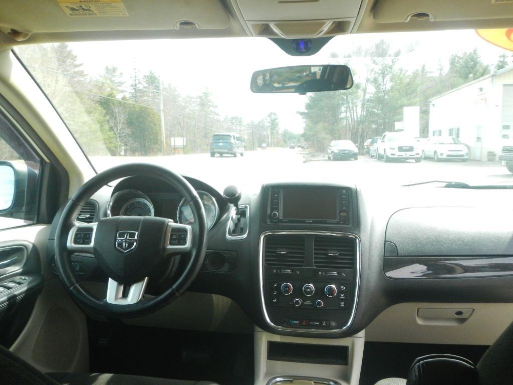 Dodge Grand Caravan SXT 2013