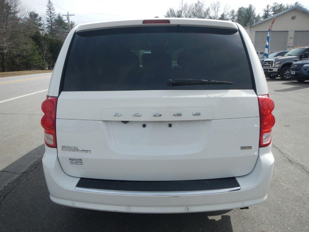 Dodge Grand Caravan SXT 2013