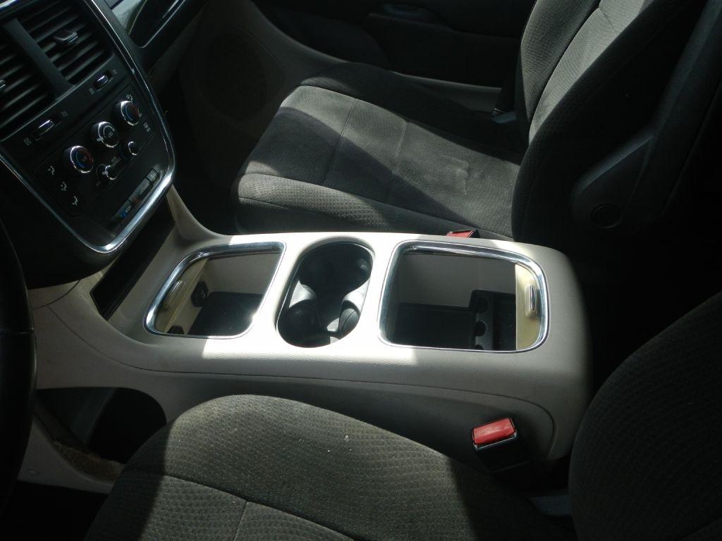 Dodge Grand Caravan SXT 2013