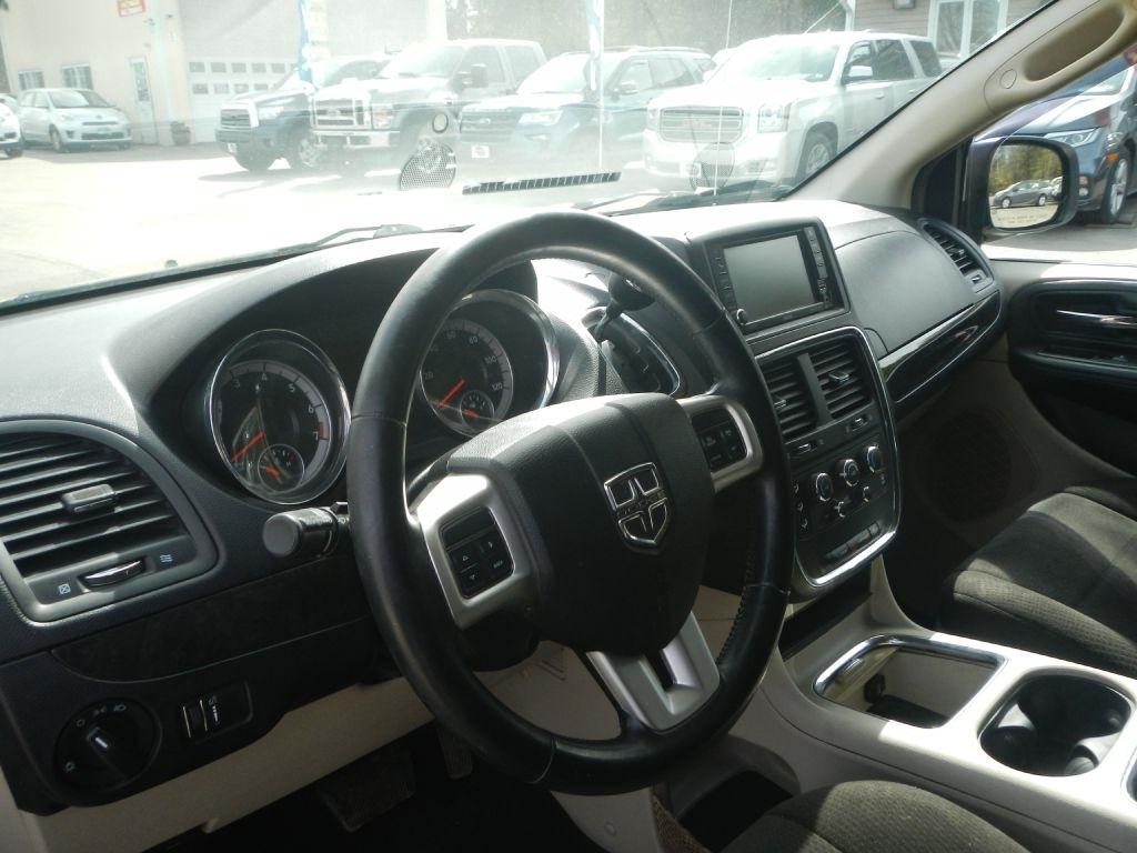 Dodge Grand Caravan SXT 2013