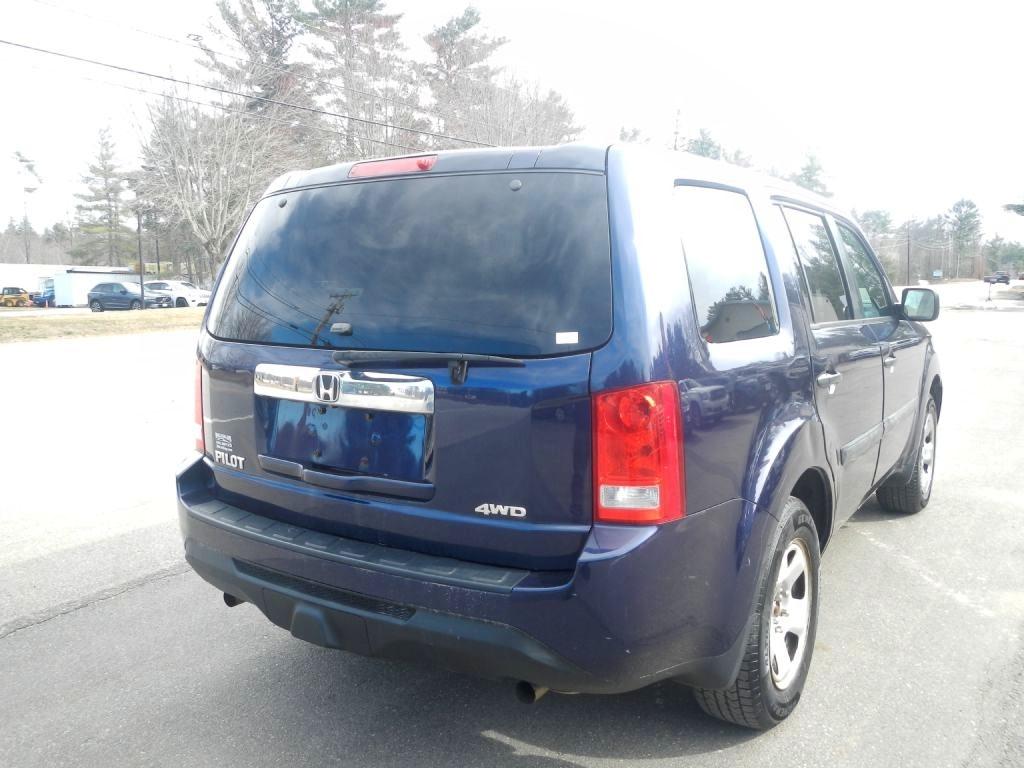 Honda Pilot LX 4WD 5-Spd AT 2015