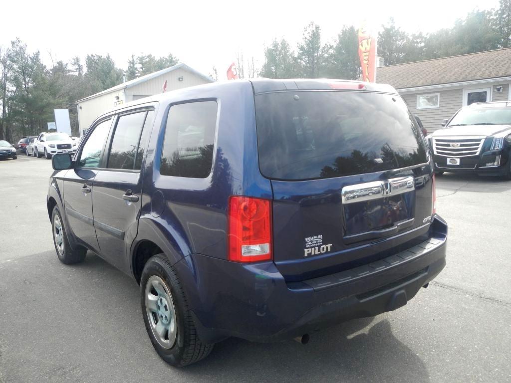 Honda Pilot LX 4WD 5-Spd AT 2015
