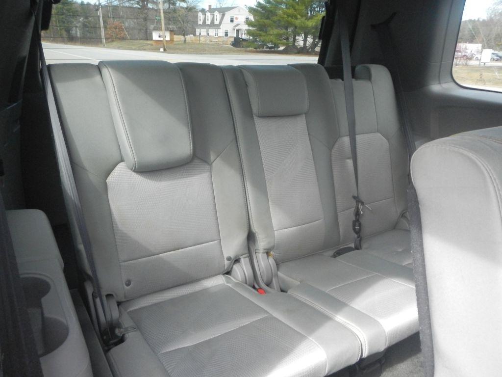 Honda Pilot LX 4WD 5-Spd AT 2015