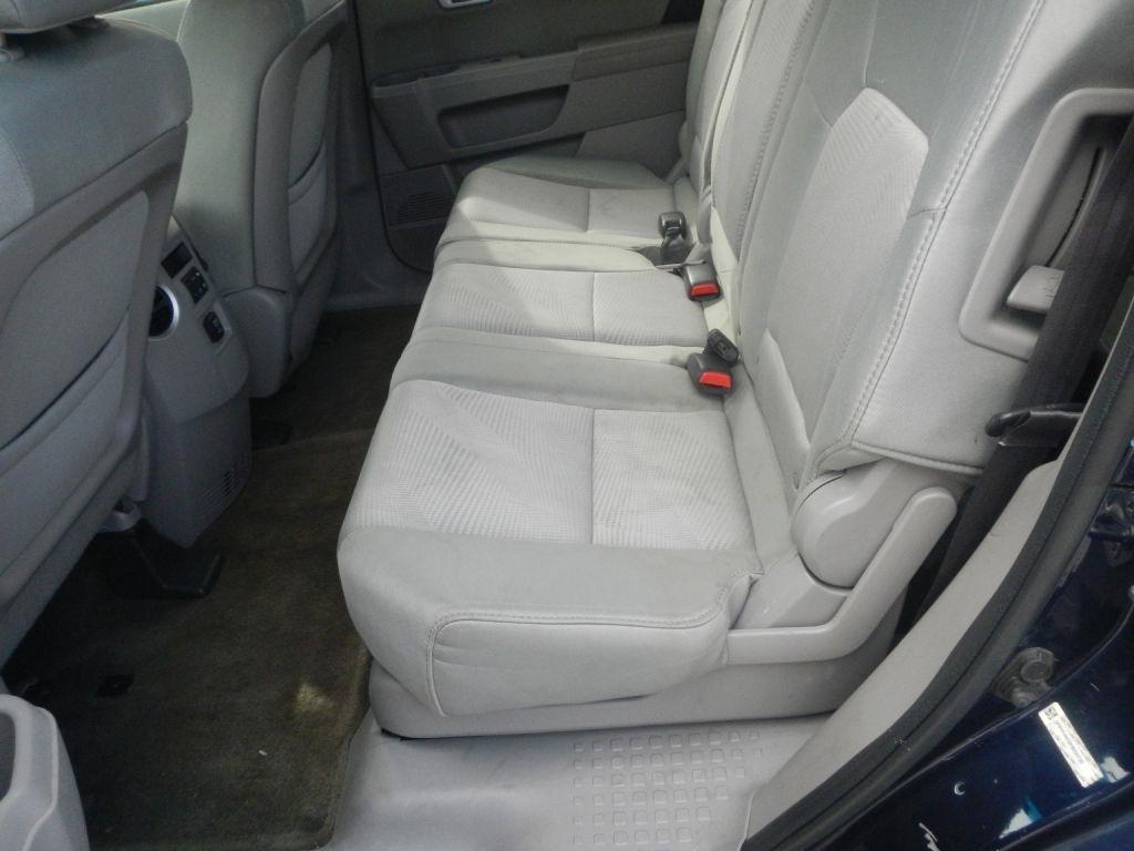 Honda Pilot LX 4WD 5-Spd AT 2015