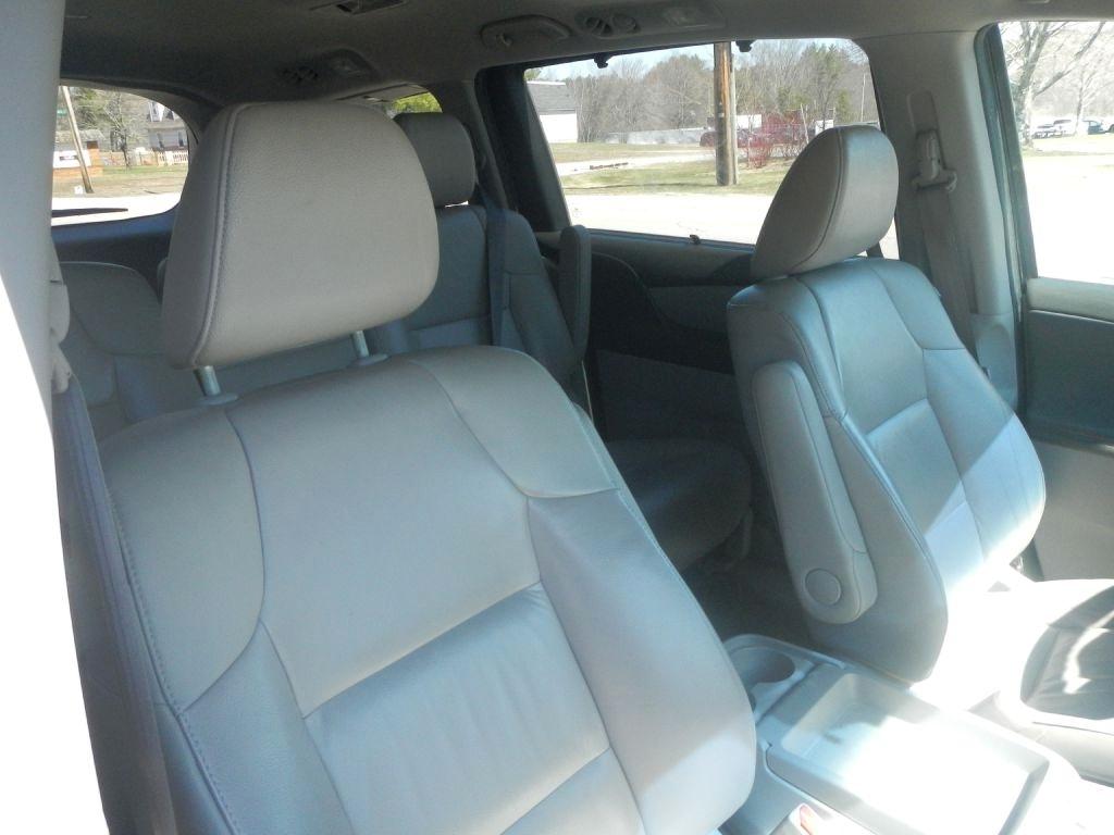 Honda Odyssey Touring 2012