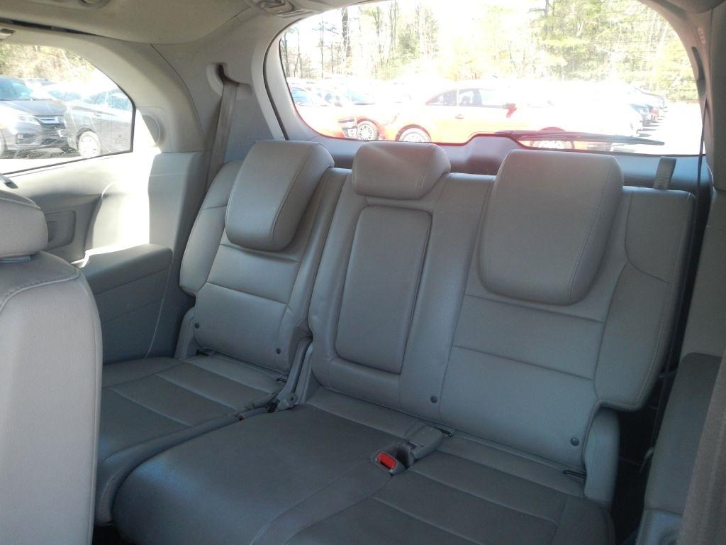 Honda Odyssey Touring 2012