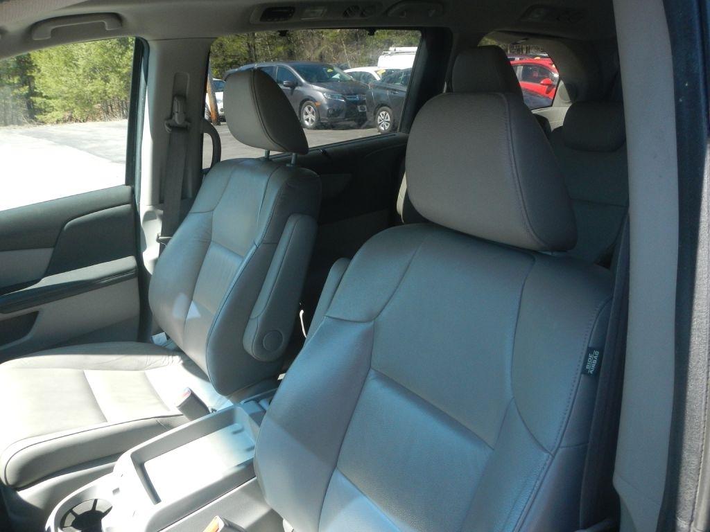Honda Odyssey Touring 2012