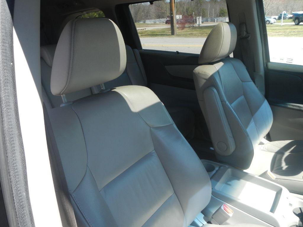 Honda Odyssey Touring 2012