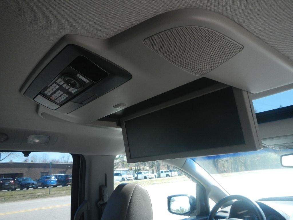 Honda Odyssey Touring 2012