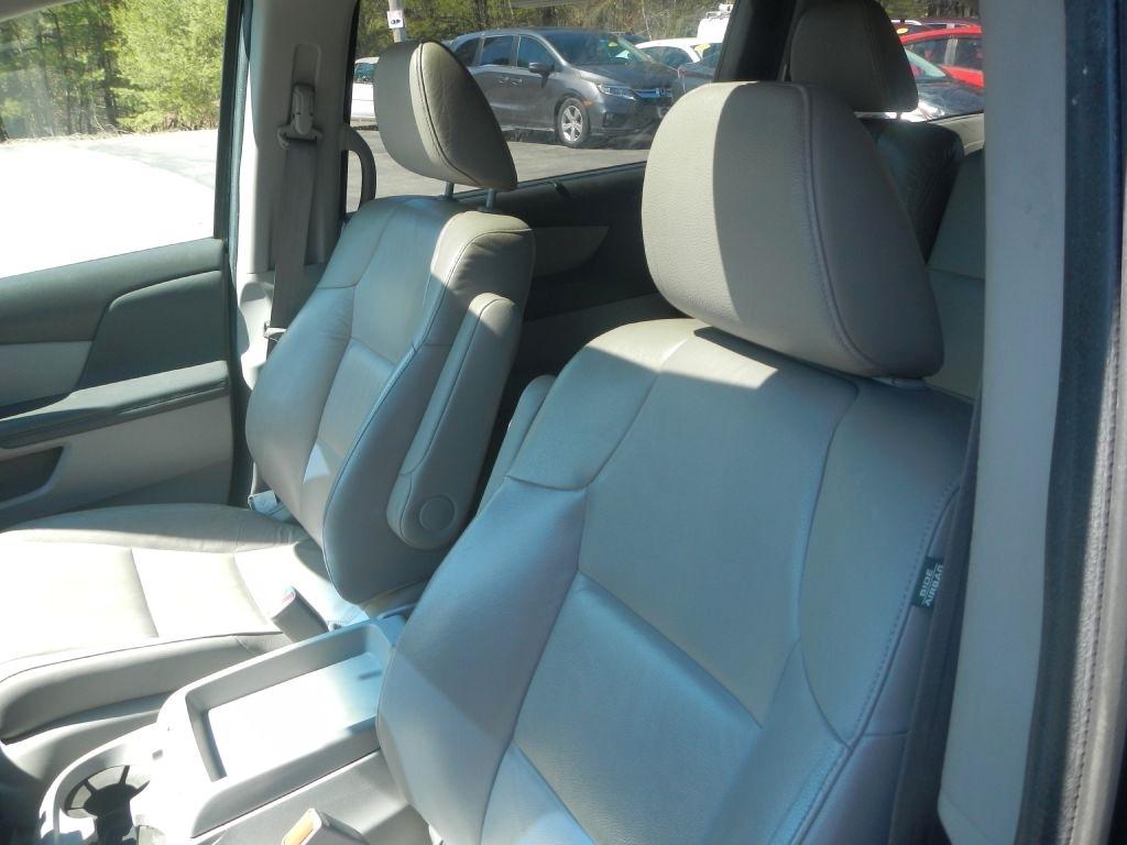 Honda Odyssey Touring 2012