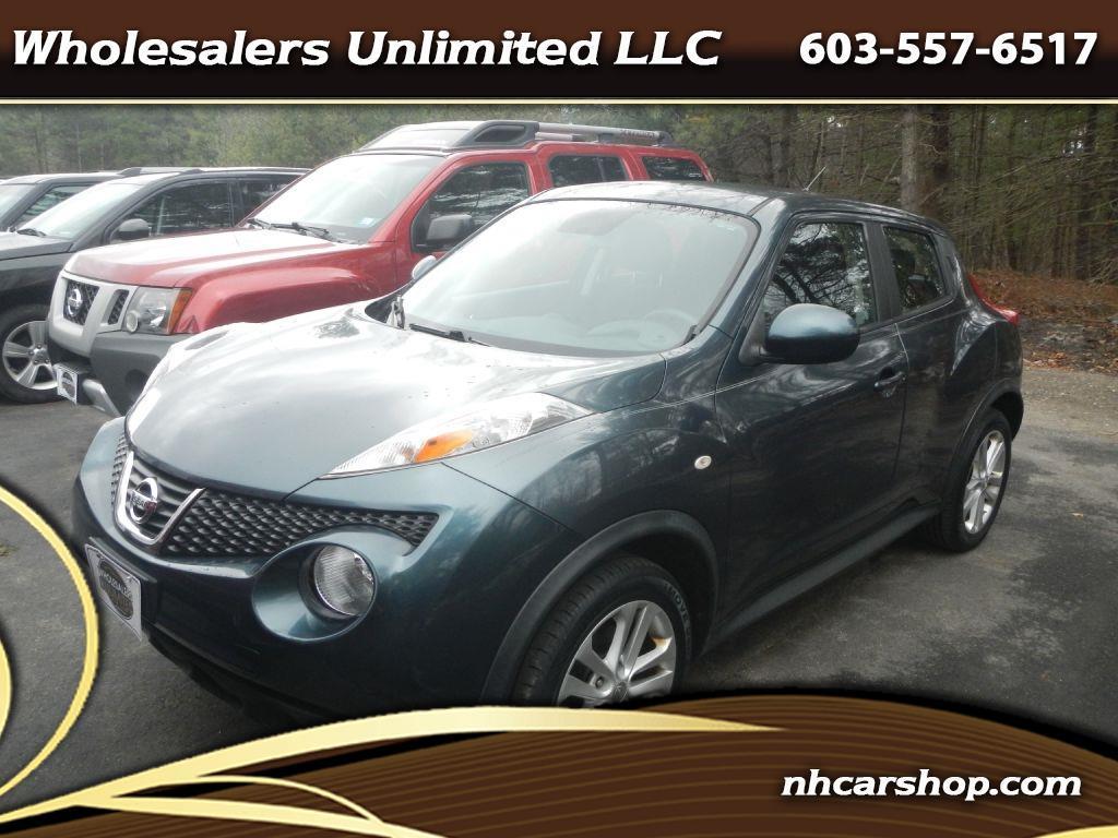 Nissan Juke SV AWD 2011