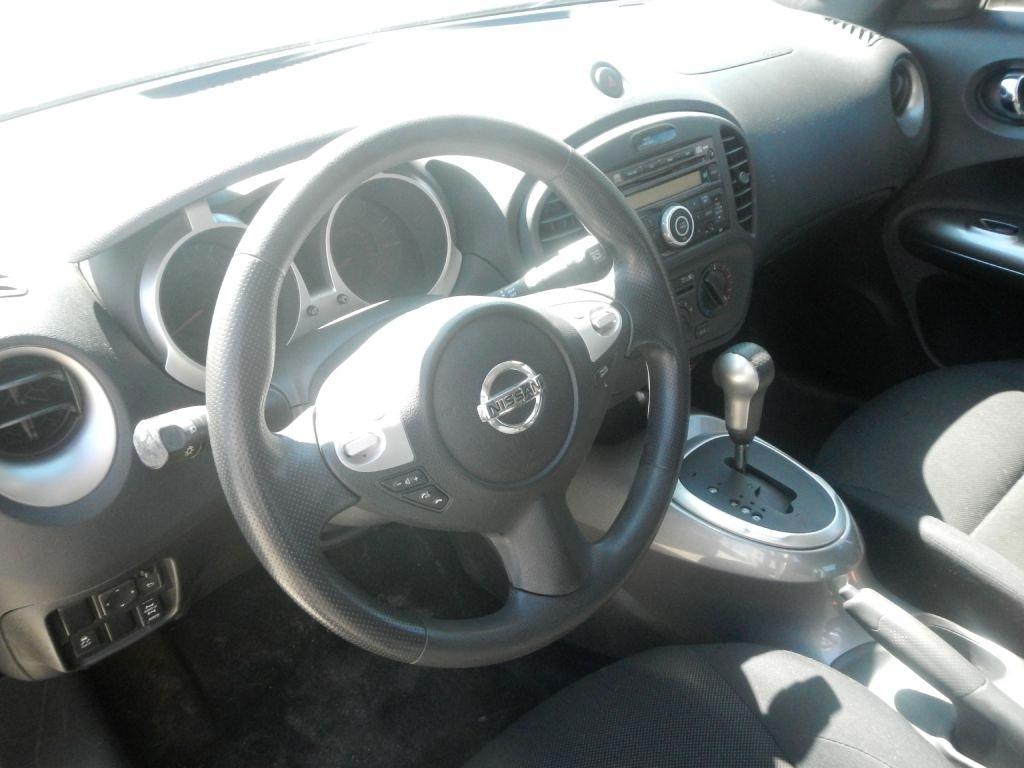 Nissan Juke SV AWD 2011