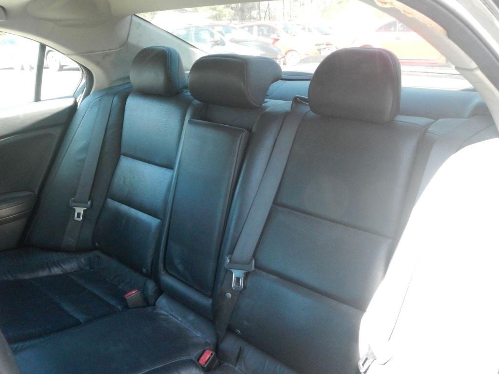 Acura TSX V6 5-Speed AT 2010