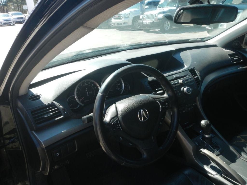 Acura TSX V6 5-Speed AT 2010