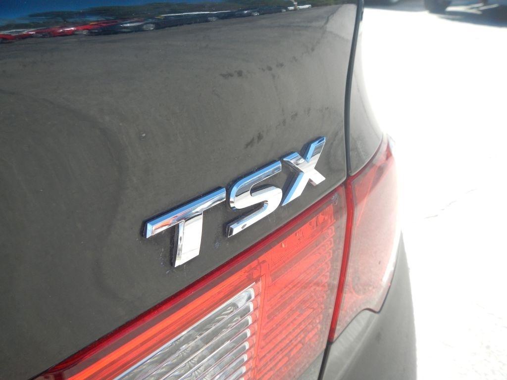 Acura TSX V6 5-Speed AT 2010