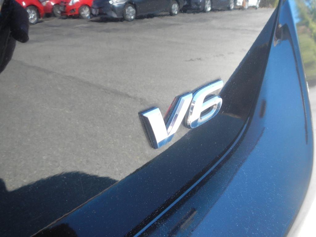 Acura TSX V6 5-Speed AT 2010