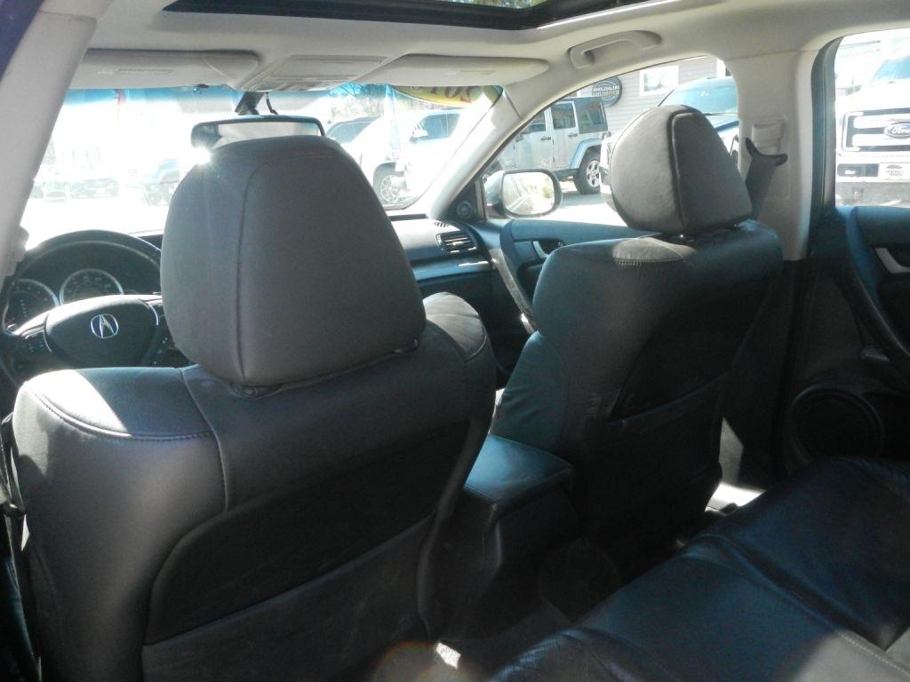 Acura TSX V6 5-Speed AT 2010