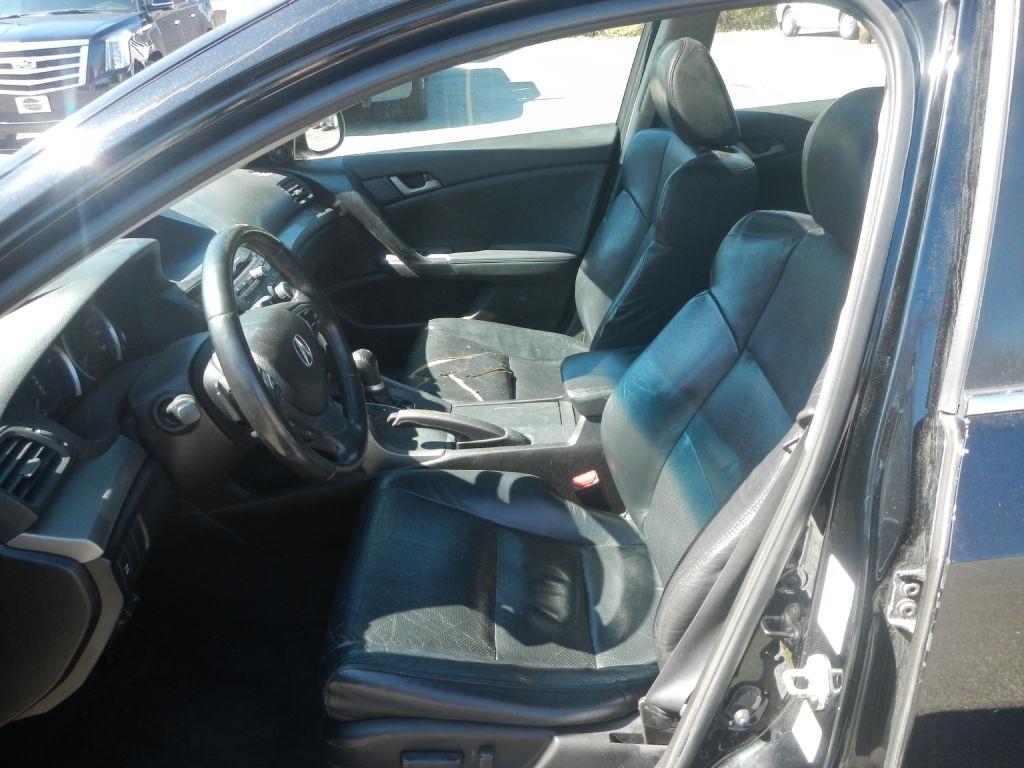 Acura TSX V6 5-Speed AT 2010