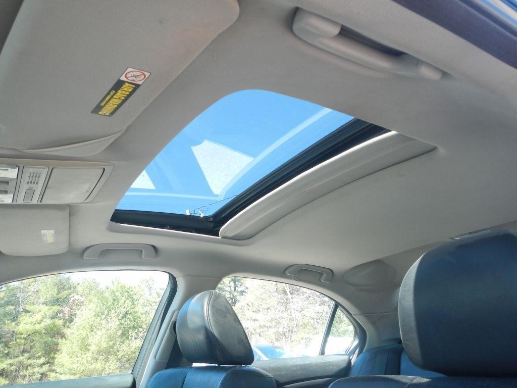 Acura TSX V6 5-Speed AT 2010