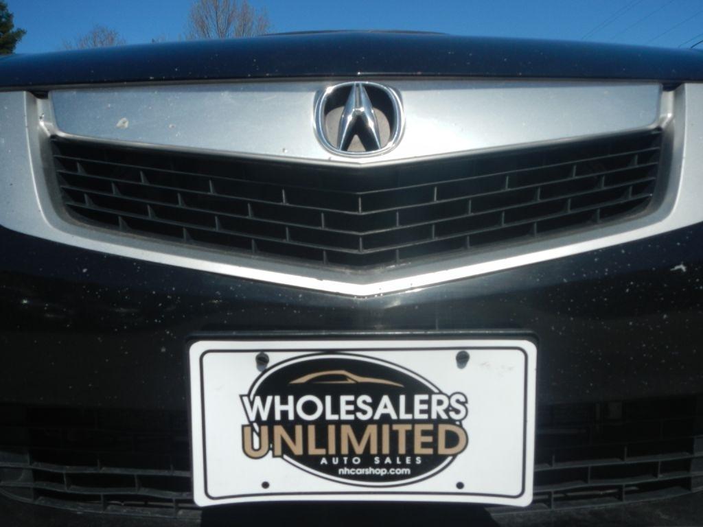 Acura TSX V6 5-Speed AT 2010