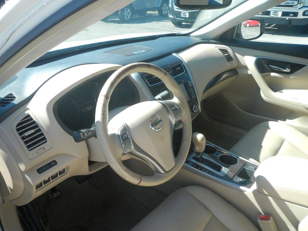 Nissan Altima 2.5 2013