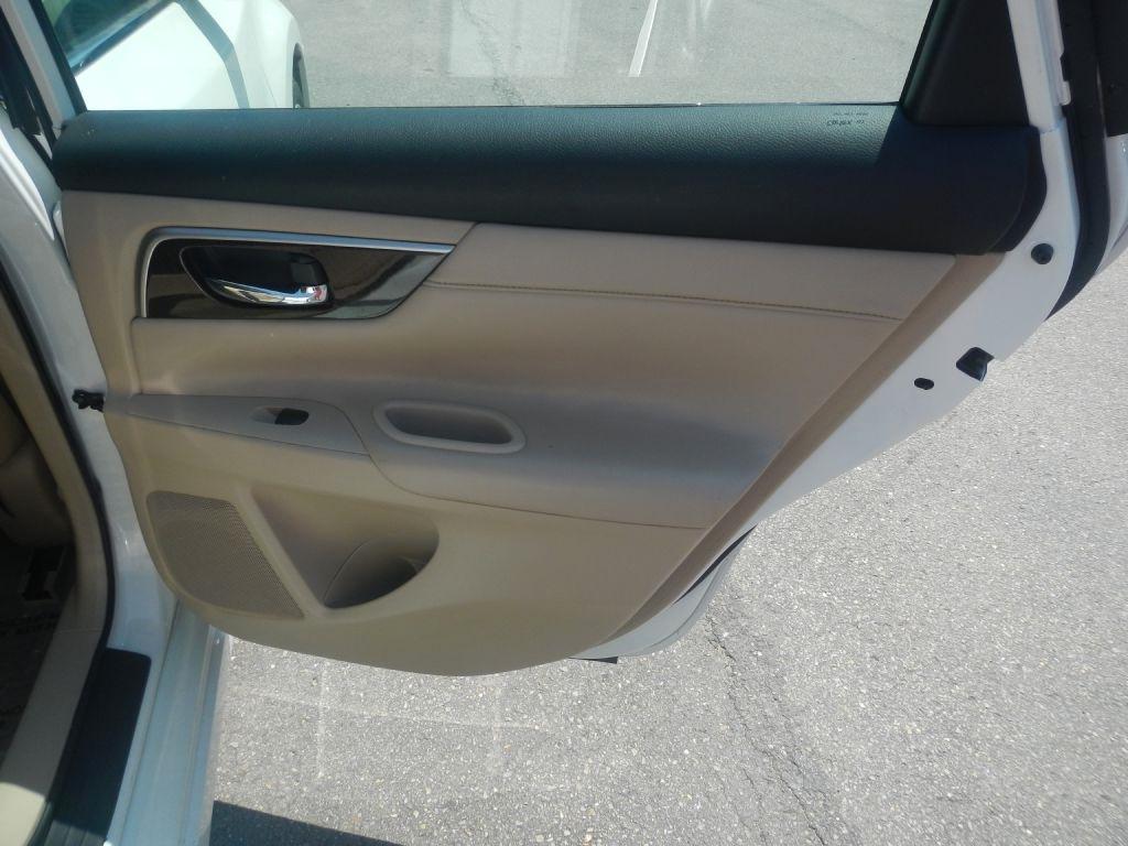 Nissan Altima 2.5 2013