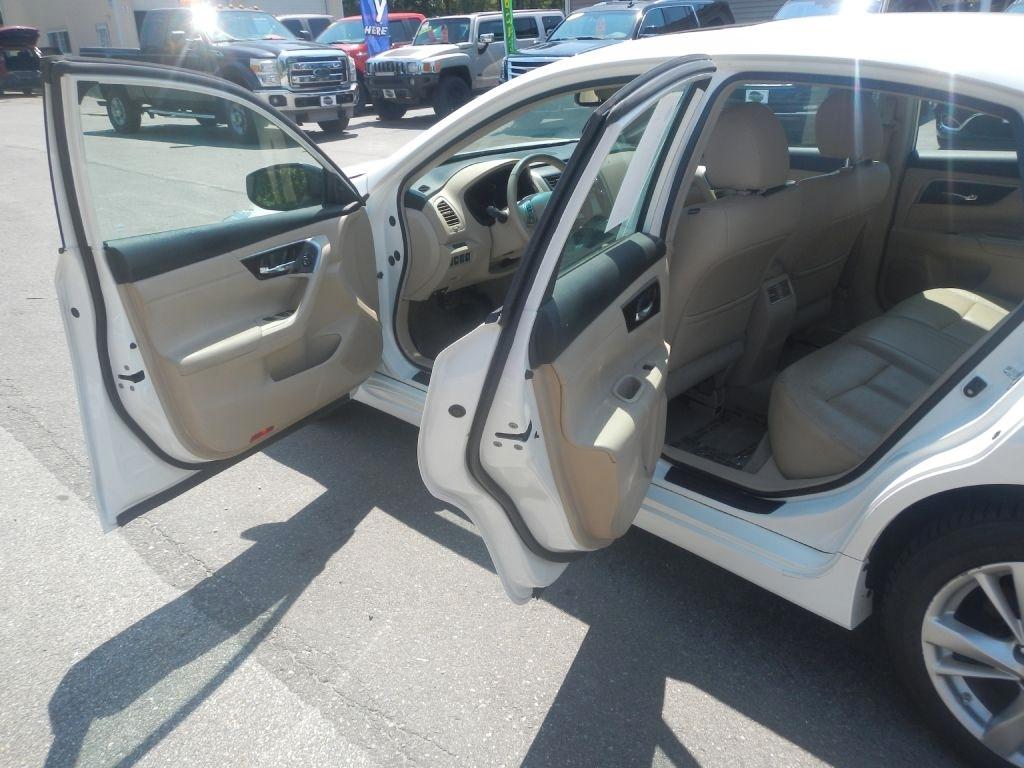 Nissan Altima 2.5 2013