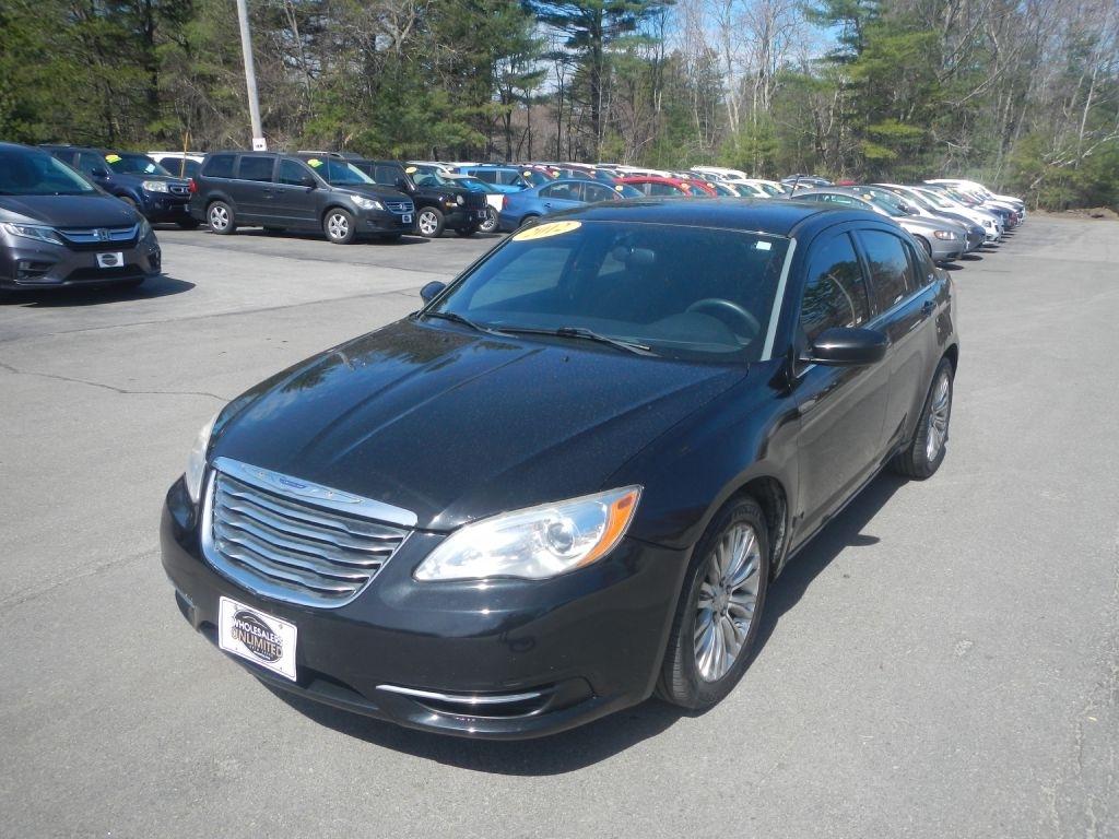 2012 Chrysler 200 LX