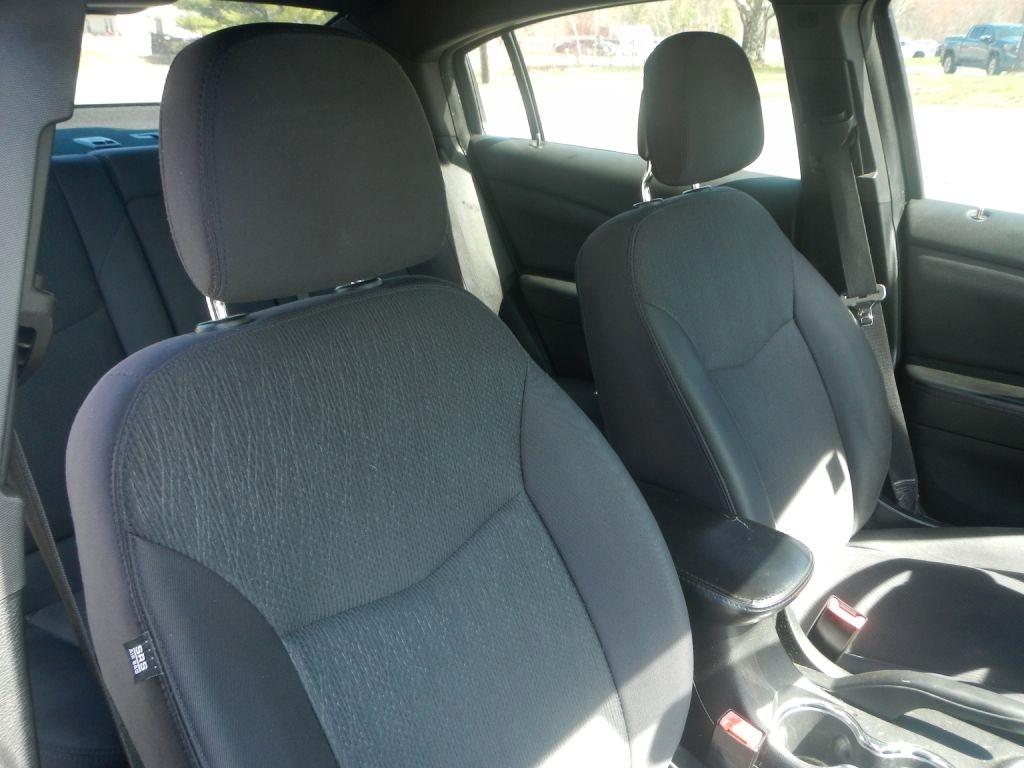 Chrysler 200 LX 2012