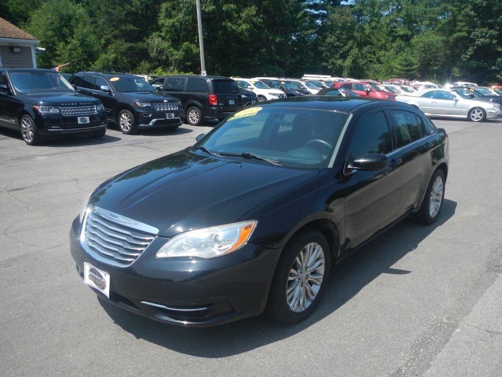 2012 Chrysler 200 LX