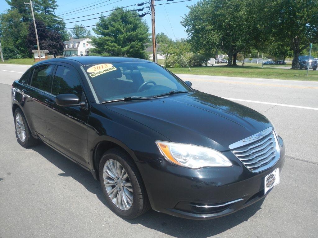 Chrysler 200 LX 2012
