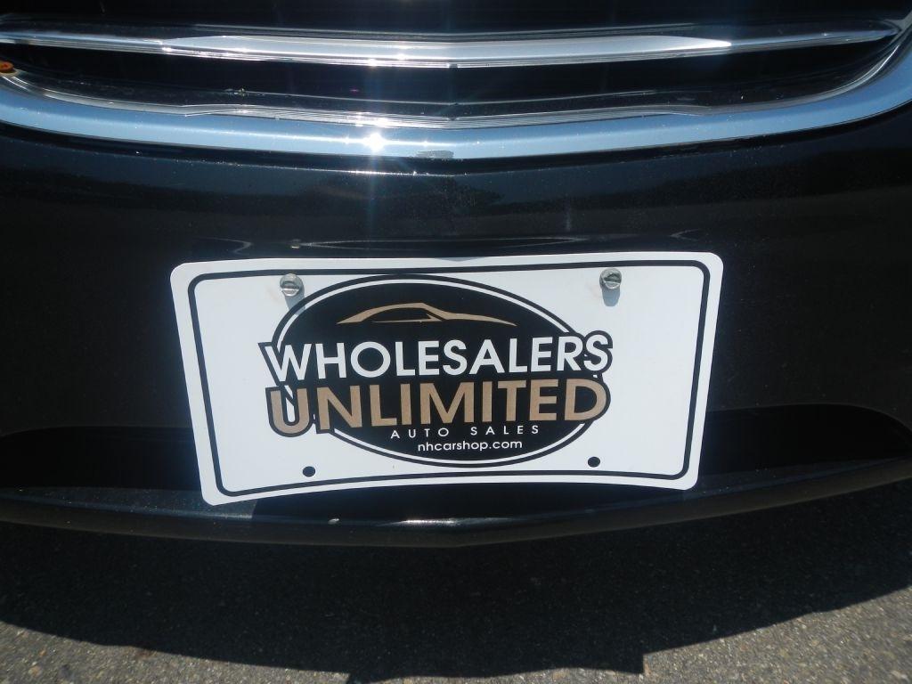 Chrysler 200 LX 2012