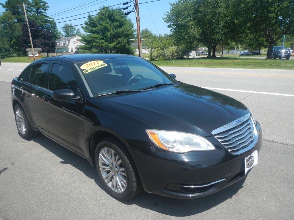 Chrysler 200 LX 2012