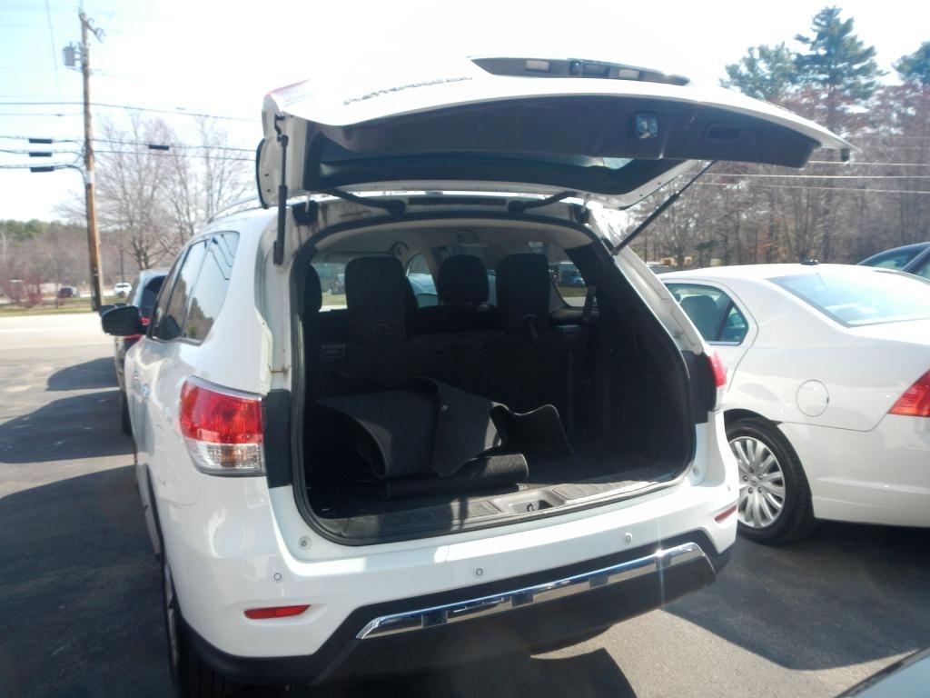 Nissan Pathfinder S 4WD 2016