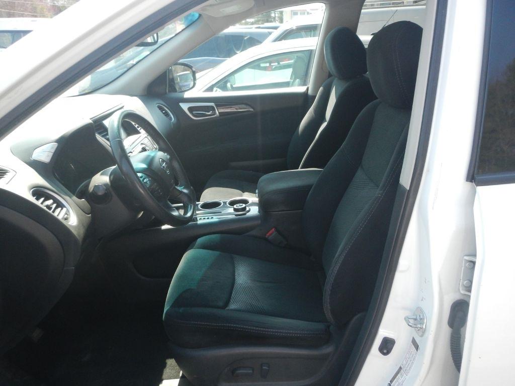 Nissan Pathfinder S 4WD 2016