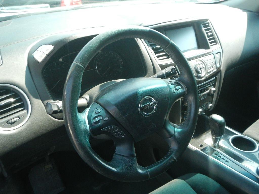 Nissan Pathfinder S 4WD 2016