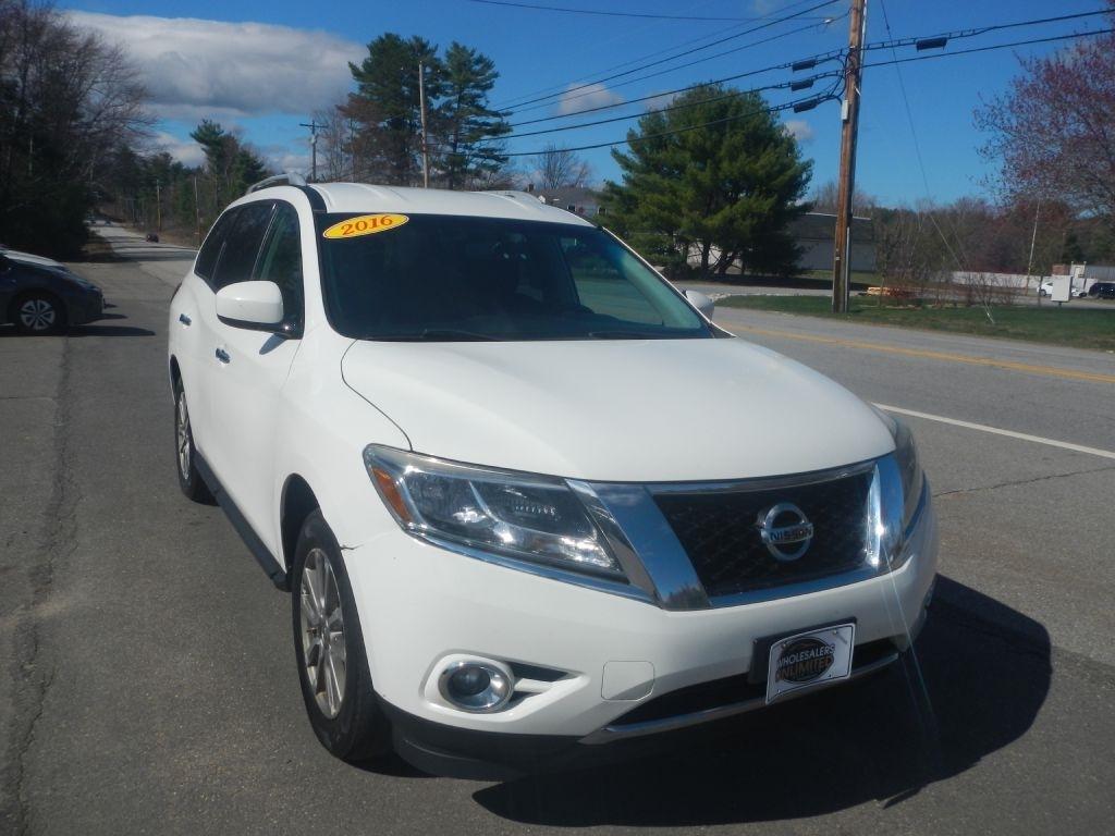 Nissan Pathfinder S 4WD 2016