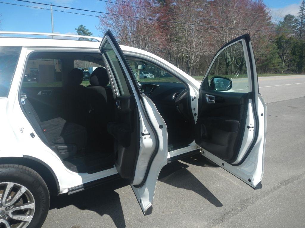 Nissan Pathfinder S 4WD 2016