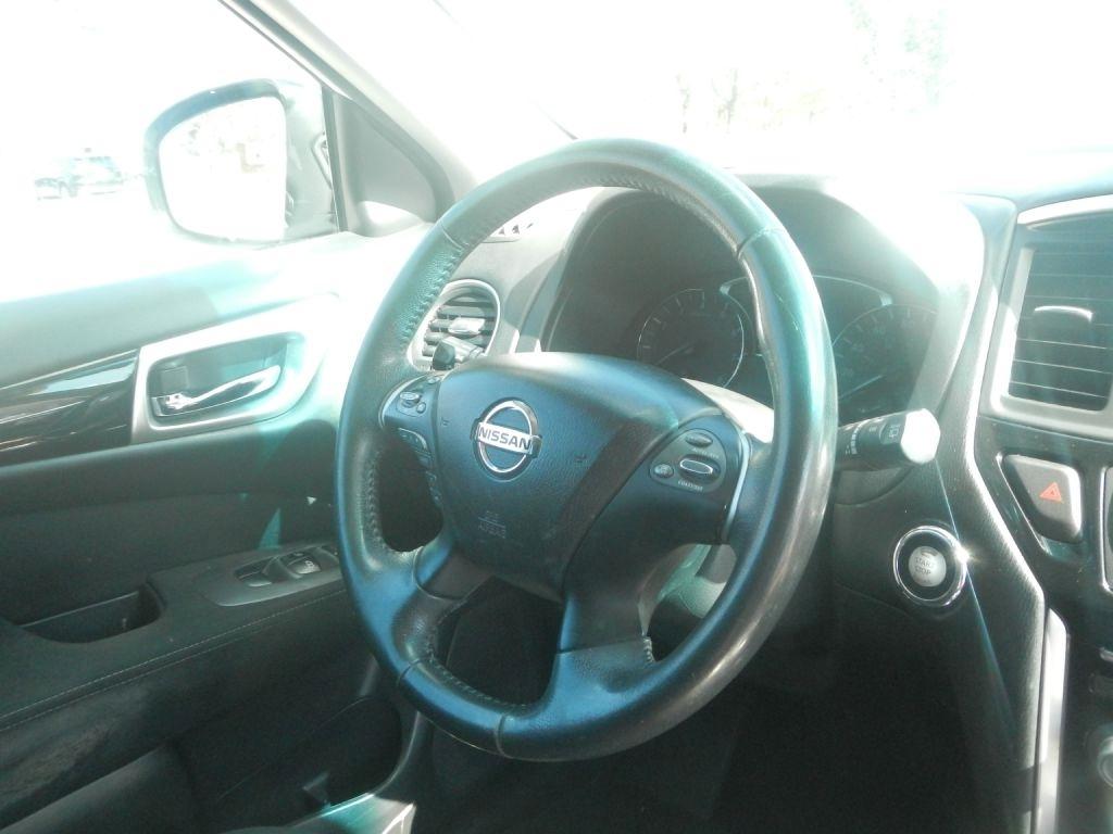 Nissan Pathfinder S 4WD 2016