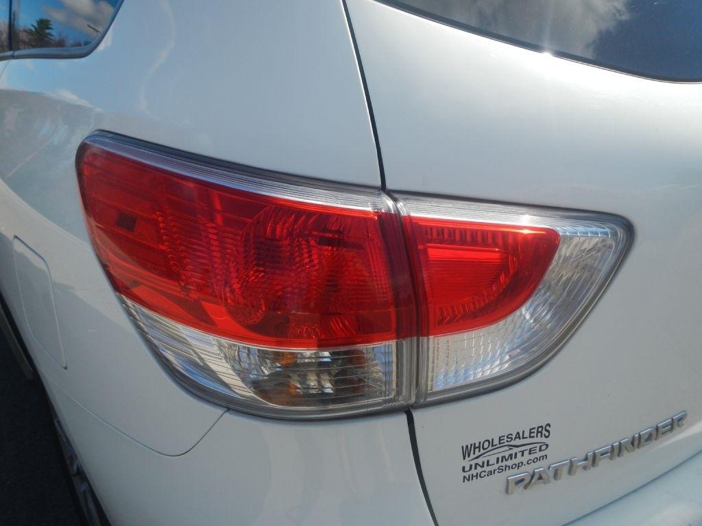 Nissan Pathfinder S 4WD 2016