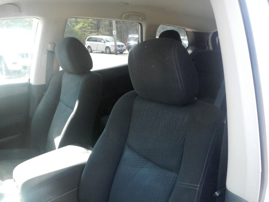 Nissan Pathfinder S 4WD 2016