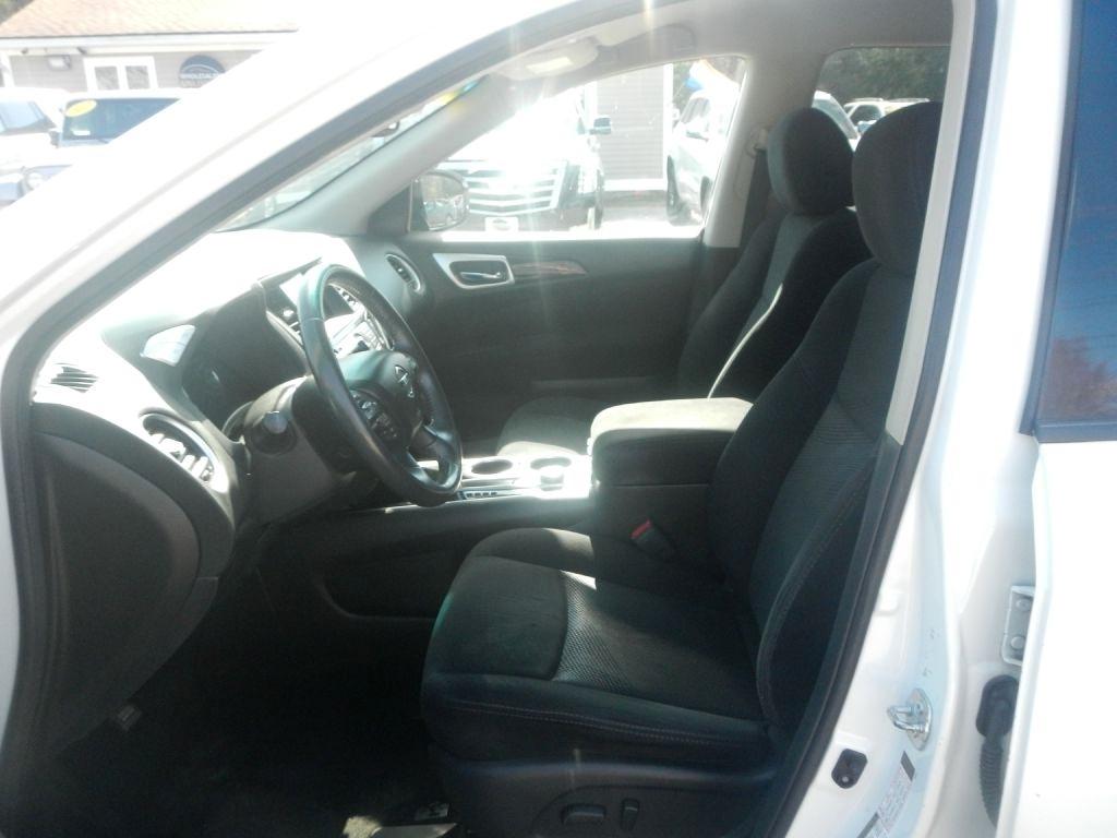 Nissan Pathfinder S 4WD 2016