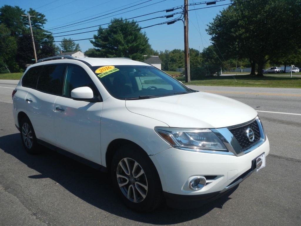 Nissan Pathfinder S 4WD 2016