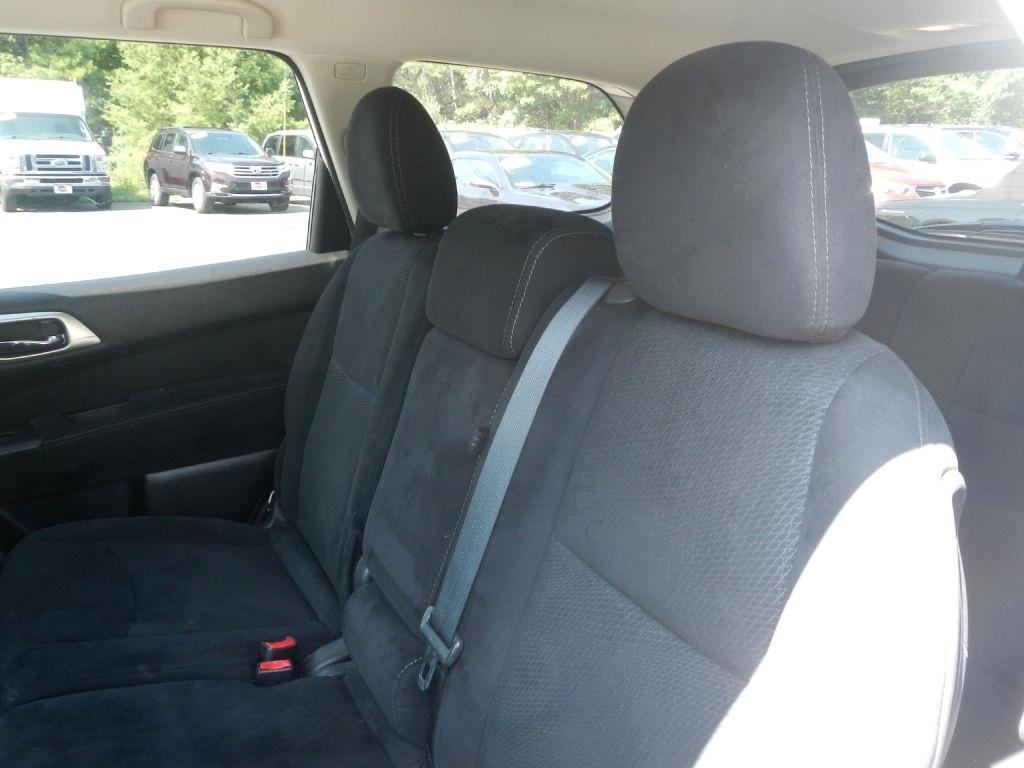 Nissan Pathfinder S 4WD 2016