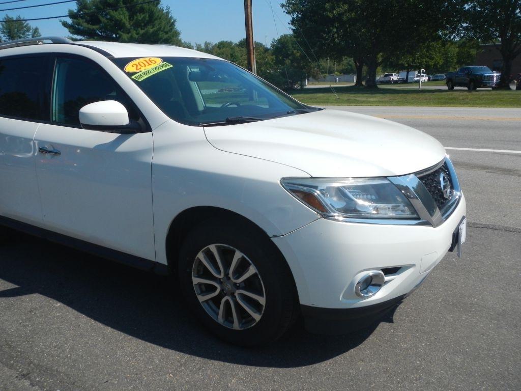 Nissan Pathfinder S 4WD 2016