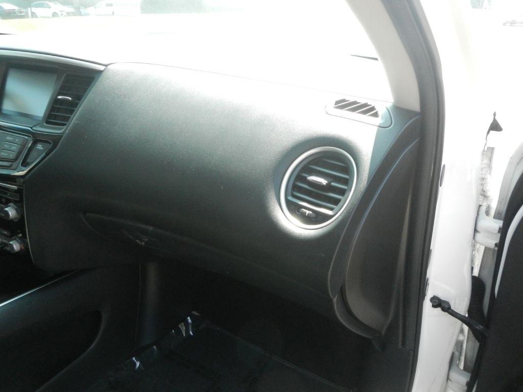 Nissan Pathfinder S 4WD 2016