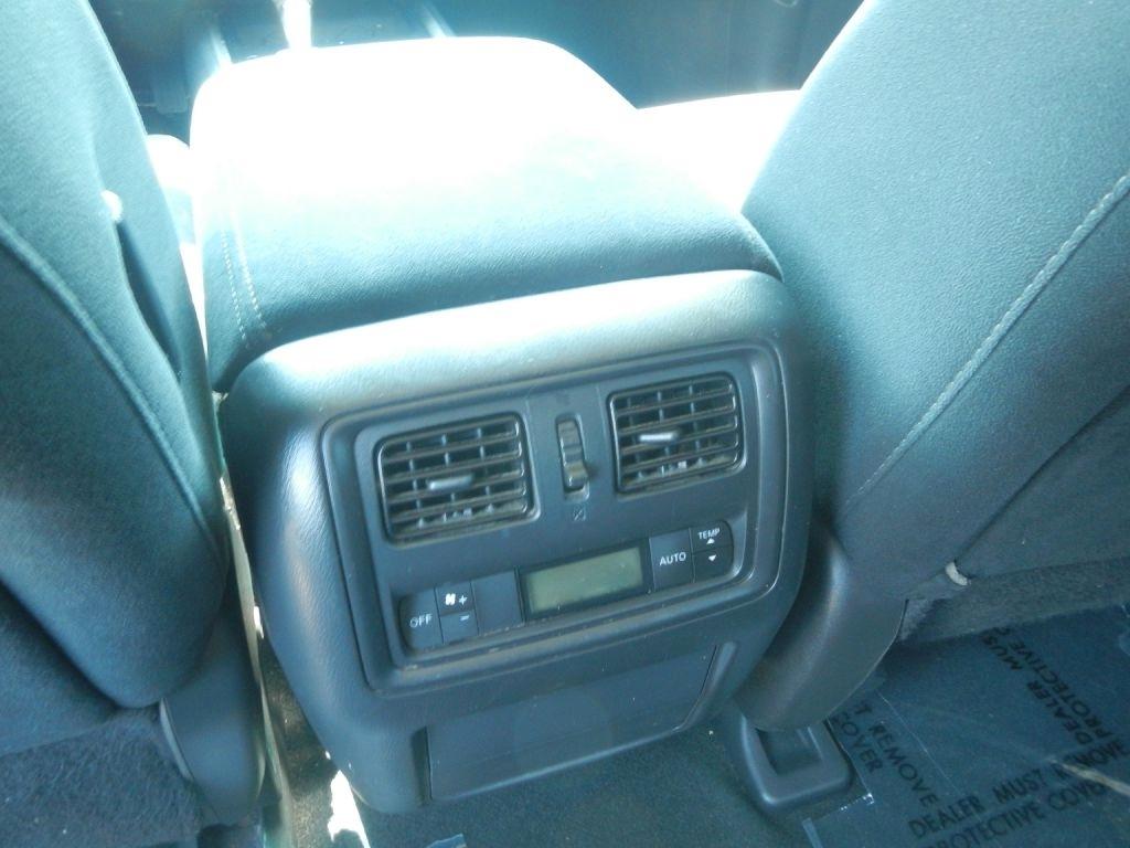 Nissan Pathfinder S 4WD 2016