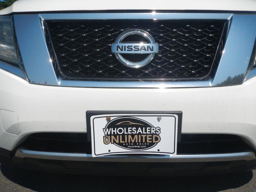 Nissan Pathfinder S 4WD 2016