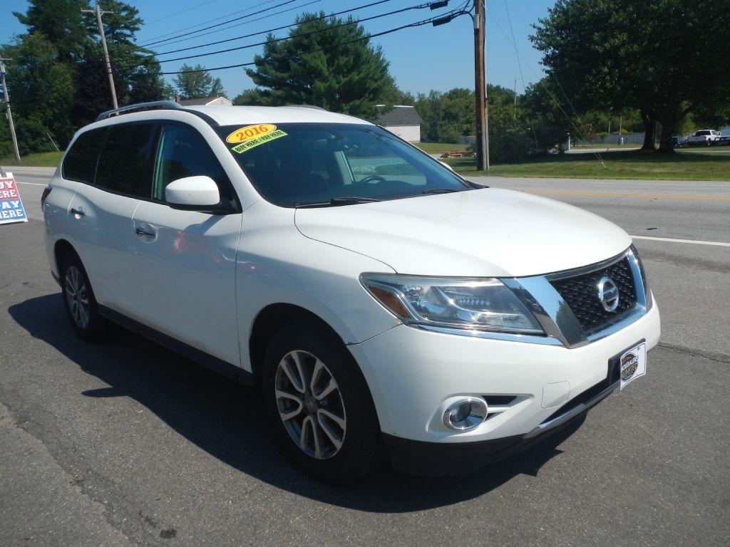 Nissan Pathfinder S 4WD 2016